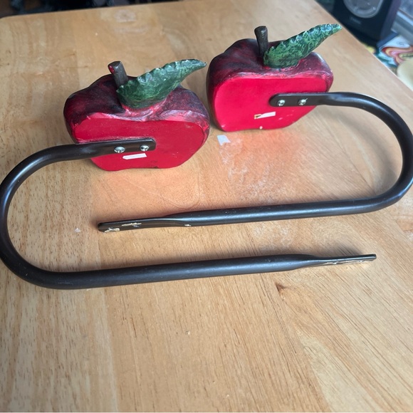 Decorative Apple Curtain Tiebacks - Picture 5 of 14